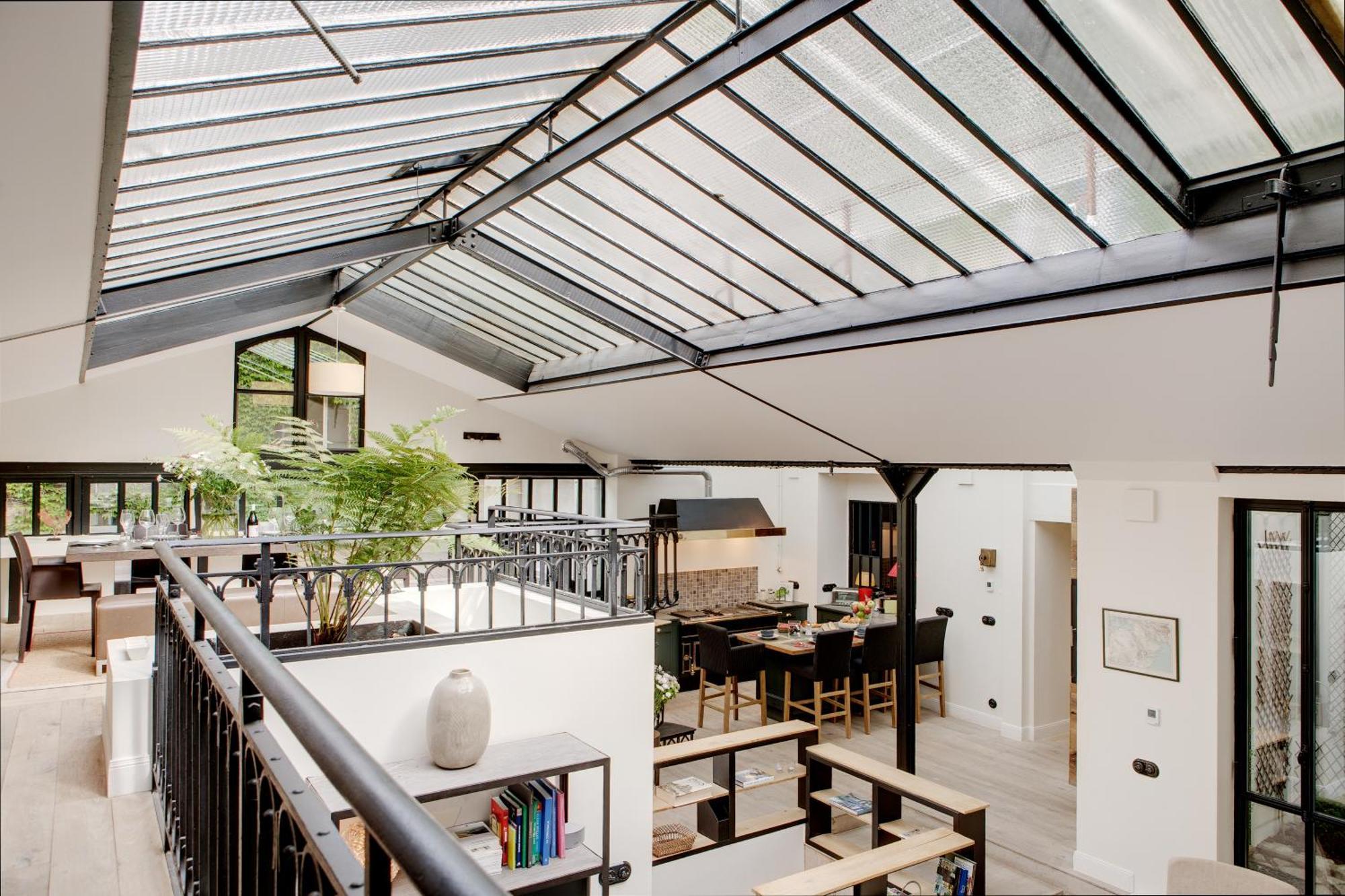 House * Parijs